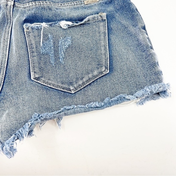 ✅ KanCan Blue Denim Distressed High Rise Festival Jean Shorts Women Size Medium - Picture 4 of 9